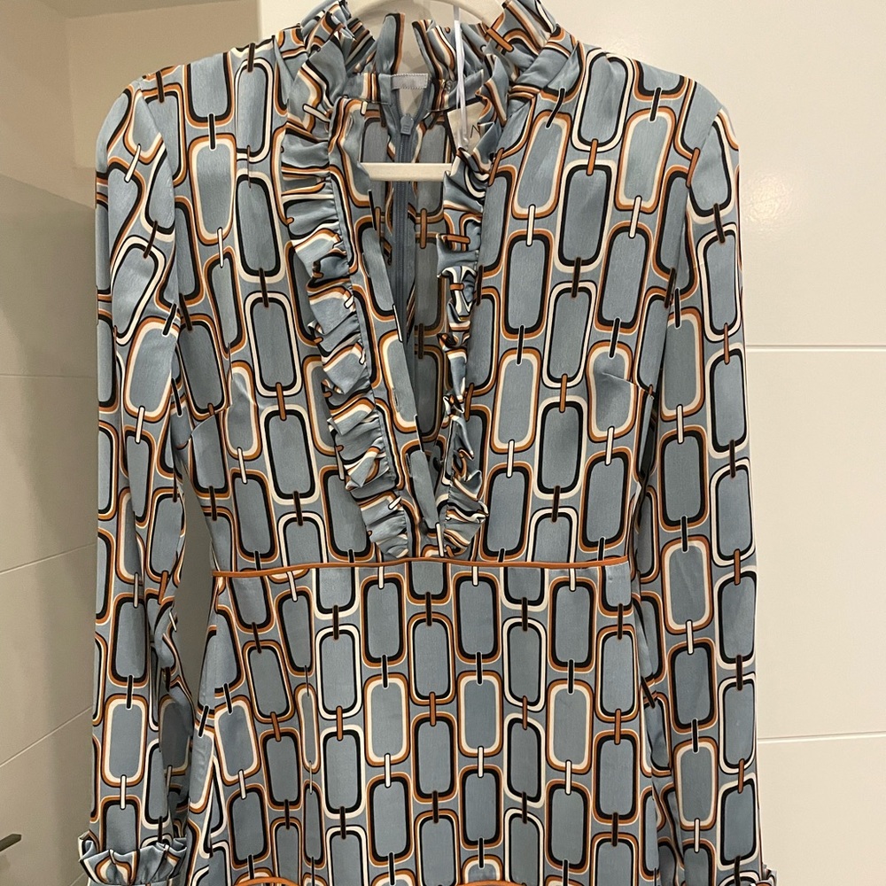 NEVER WORN - Alexis Cosi dress mini/ midi - slate link  XS